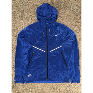 Nike Running Division Men's Repel UV Royal Running Jacket Sample